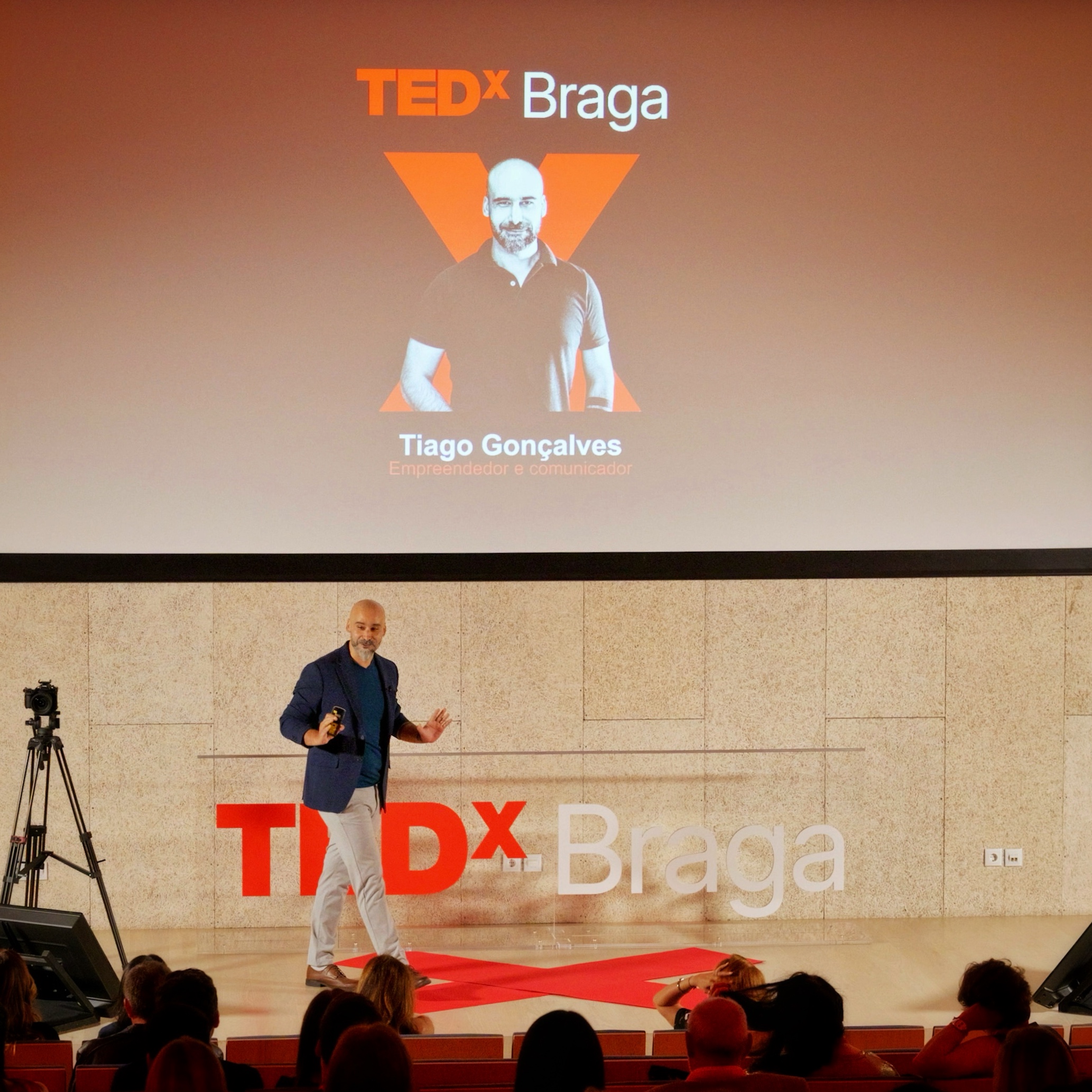 Tiago Gonçalves em palco ou formação